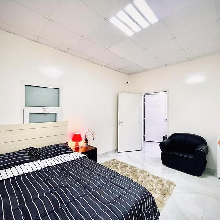 Private 2Bedroom Villa With T&B And Kitchenette Near Abu Dhabi International Airport Luaran gambar